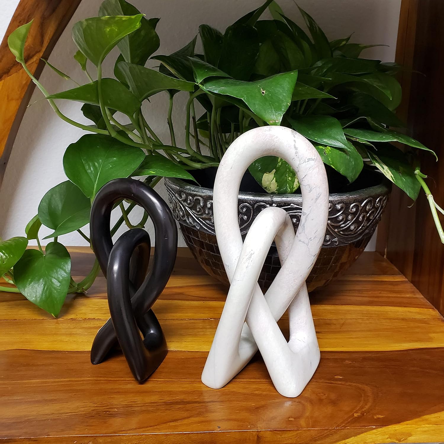 Continuous Looped Entwined Love Knot Sculpture Unique Modern Contemporary Décor / Natural / 6 Inch
