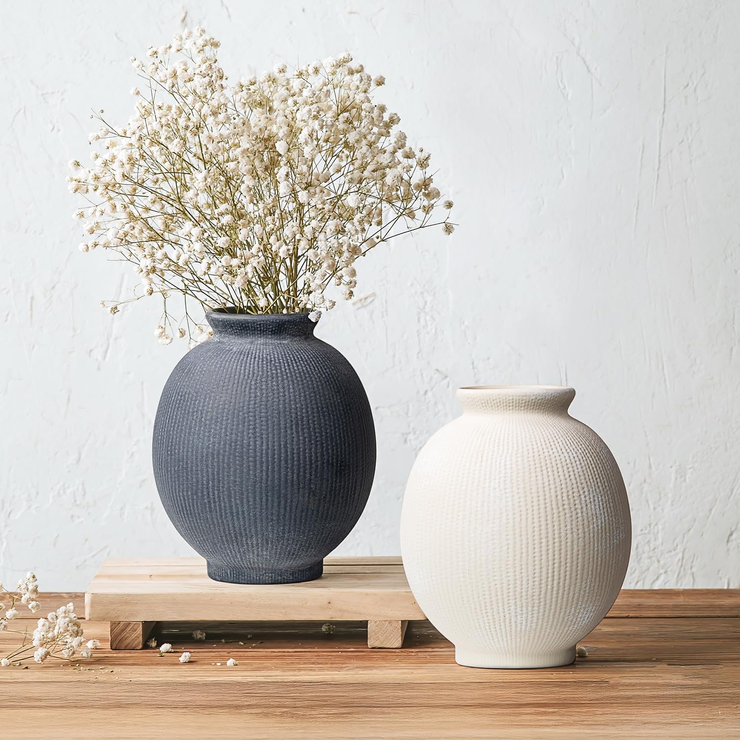 Ceramic Decorative Flower Vase / Modern White-6.8