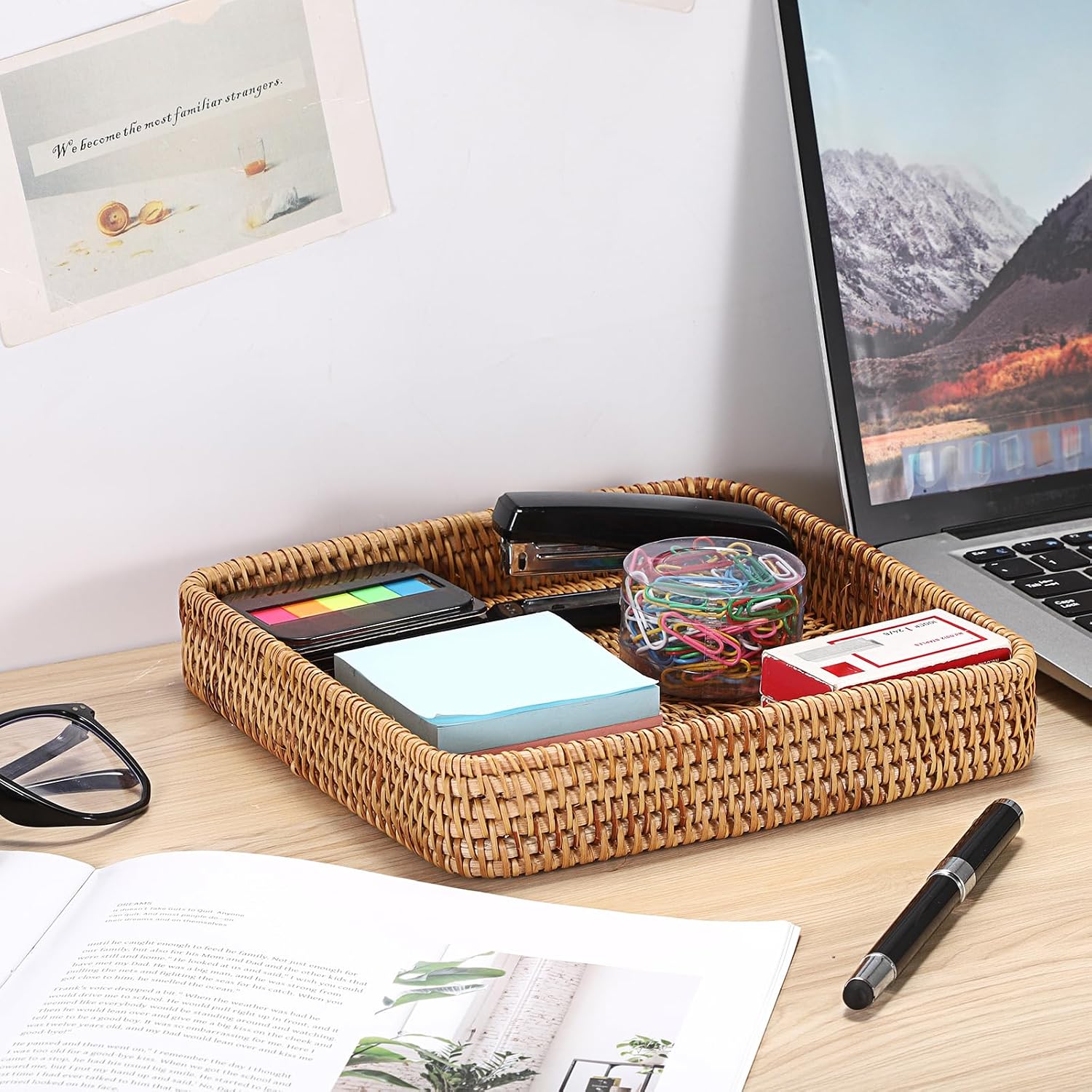 Small Remote Basket / Natural / 8.1 x 8.1 x 1.5