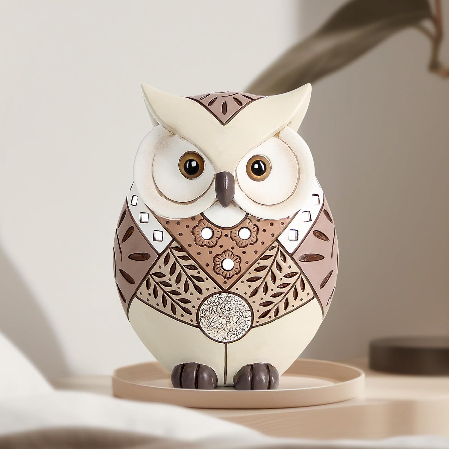 Animal Statues / Owl Statue Home Decor Accents / Beige
