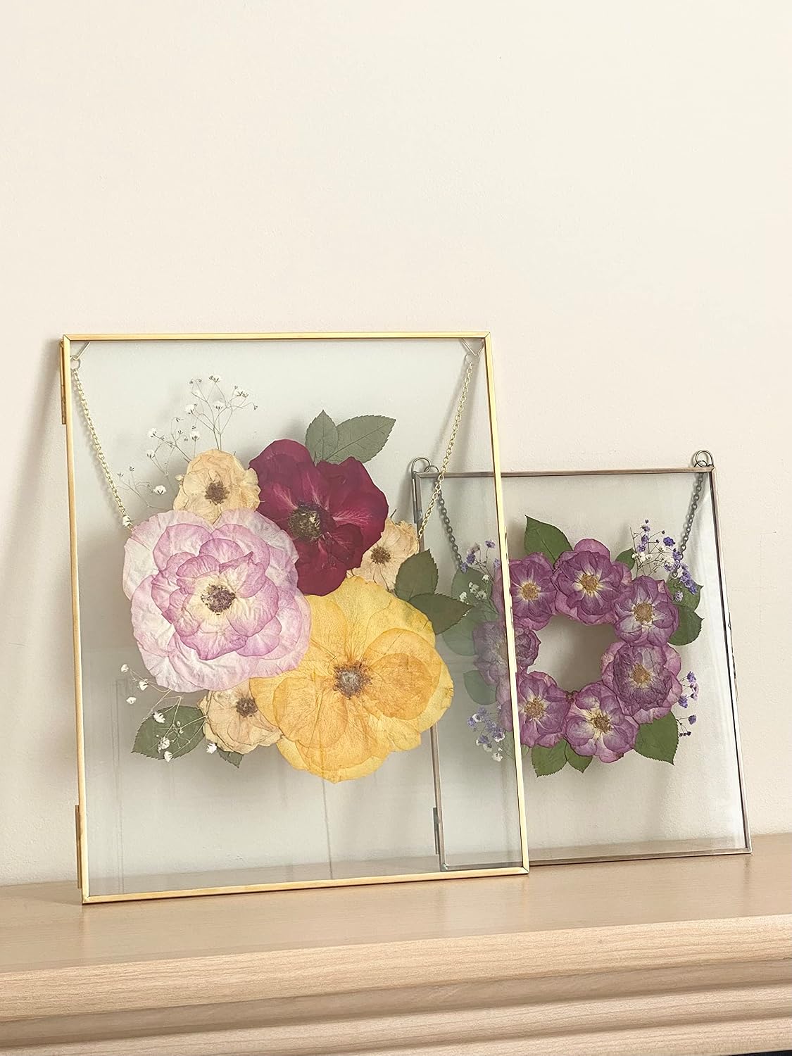 Beedecor Double Glass Frame for Pressed Flowers, Leaf and Artwork - Set of 2 Hanging Picture Frames, Tempered Glass