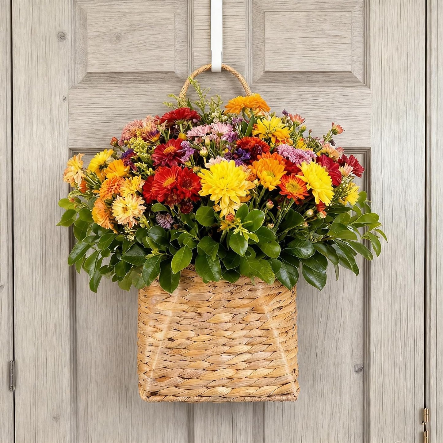 Woven Hanging Wall Basket Water Hyacinth Woven Wall Mounted Organizer Handmade Rattan Baskets