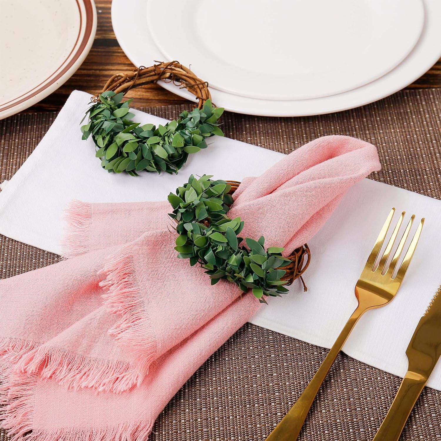 Spring Wreath Farmhouse Napkin Rings Greenery Napkin Holders Rattan / Green Leaves / Set of 6
