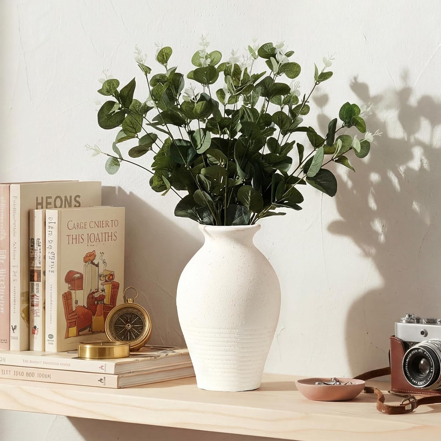 Ceramic Rustic Farmhouse Vase / Off-white / 9.2 Inch