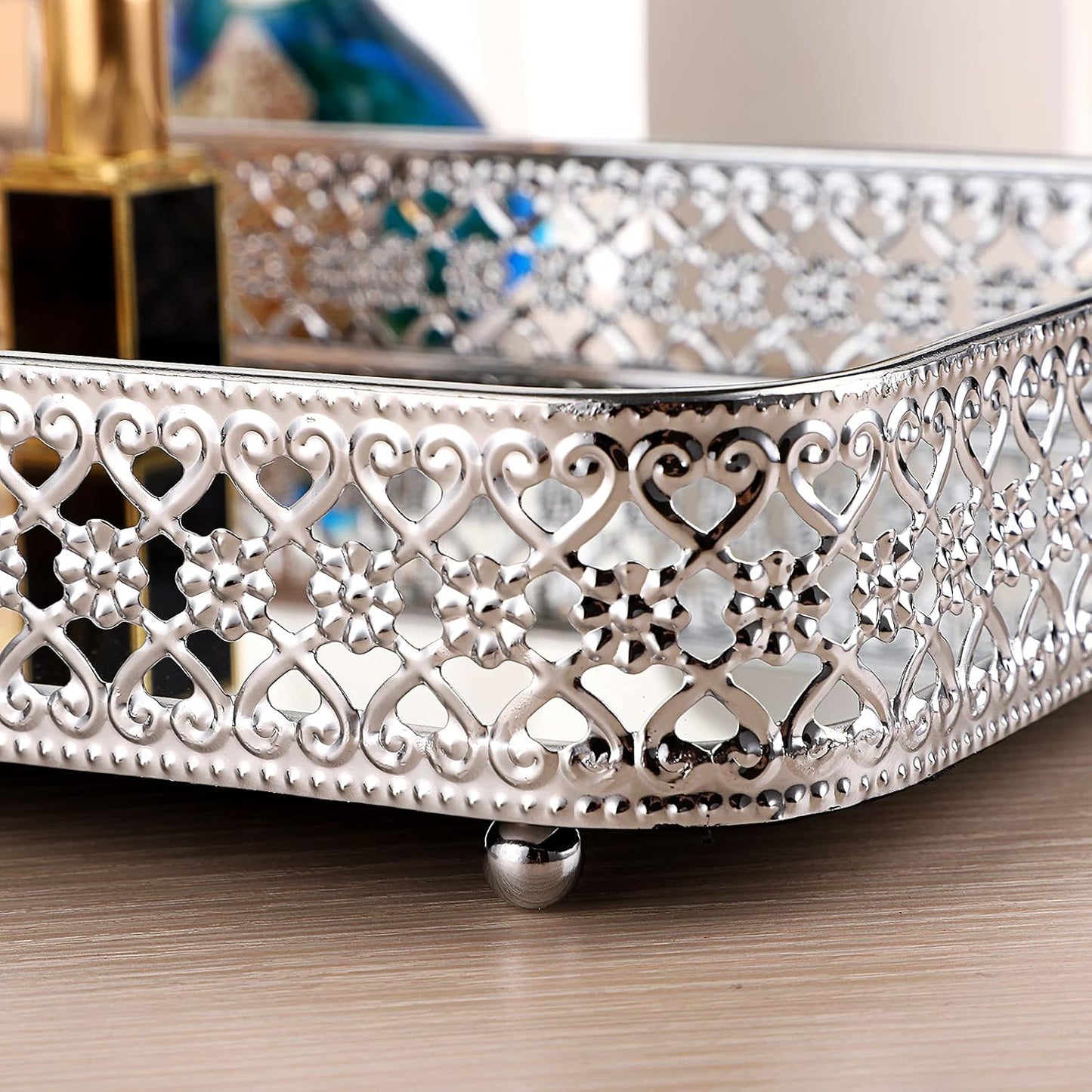 Perfume Mirror Tray Vanity Makeup Hollow-Carved Jewelry Organizer Glass / Silver / 11.8 x 7.9 x 2