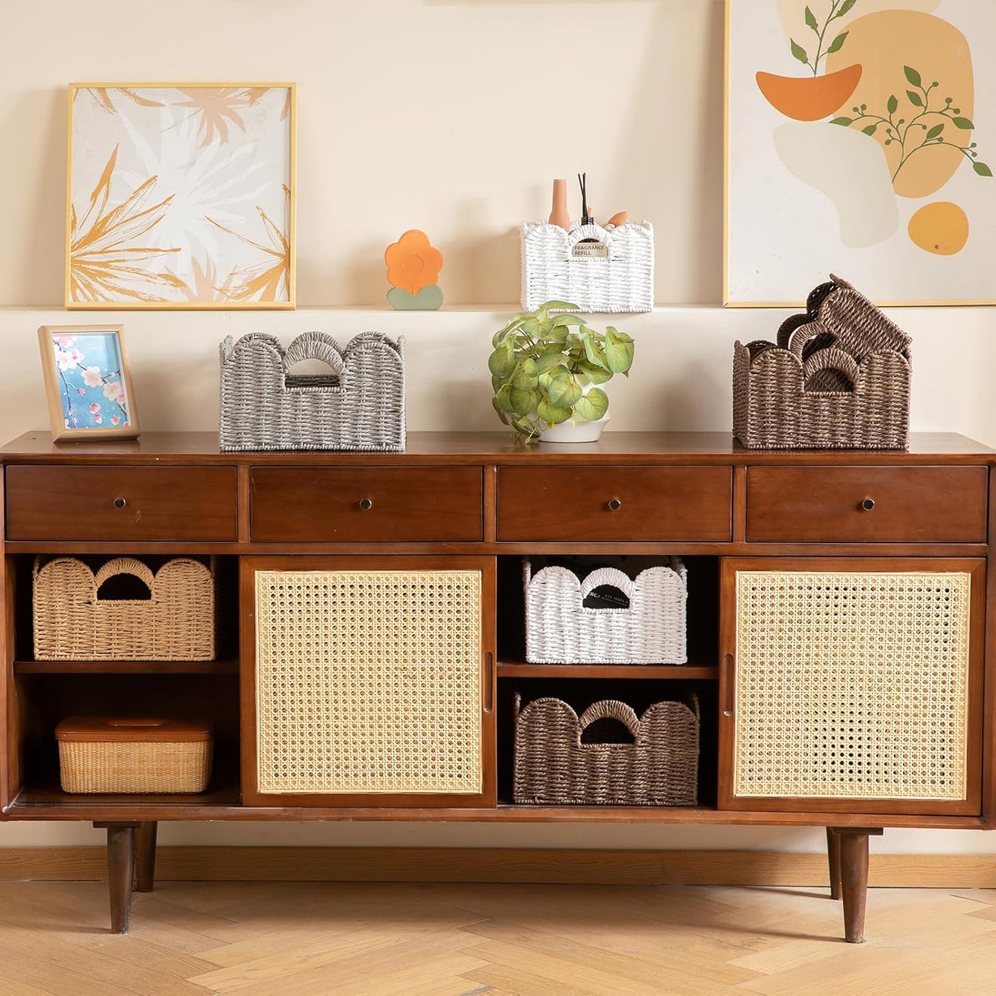 Scalloped Wicker Baskets / White