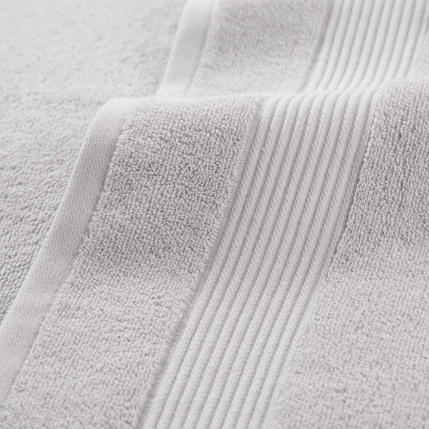 Arkwright Solid Bath Towels, Pack of 4, 100% Cotton 600 GSM Soft Absorbent Bathroom Towels for Hotel, Spa or Vacation