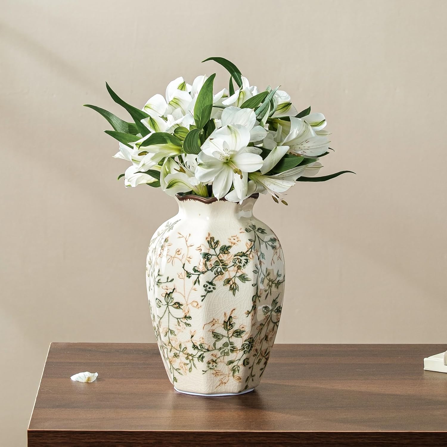 Ceramic Flower Vase / 03-green and Beige