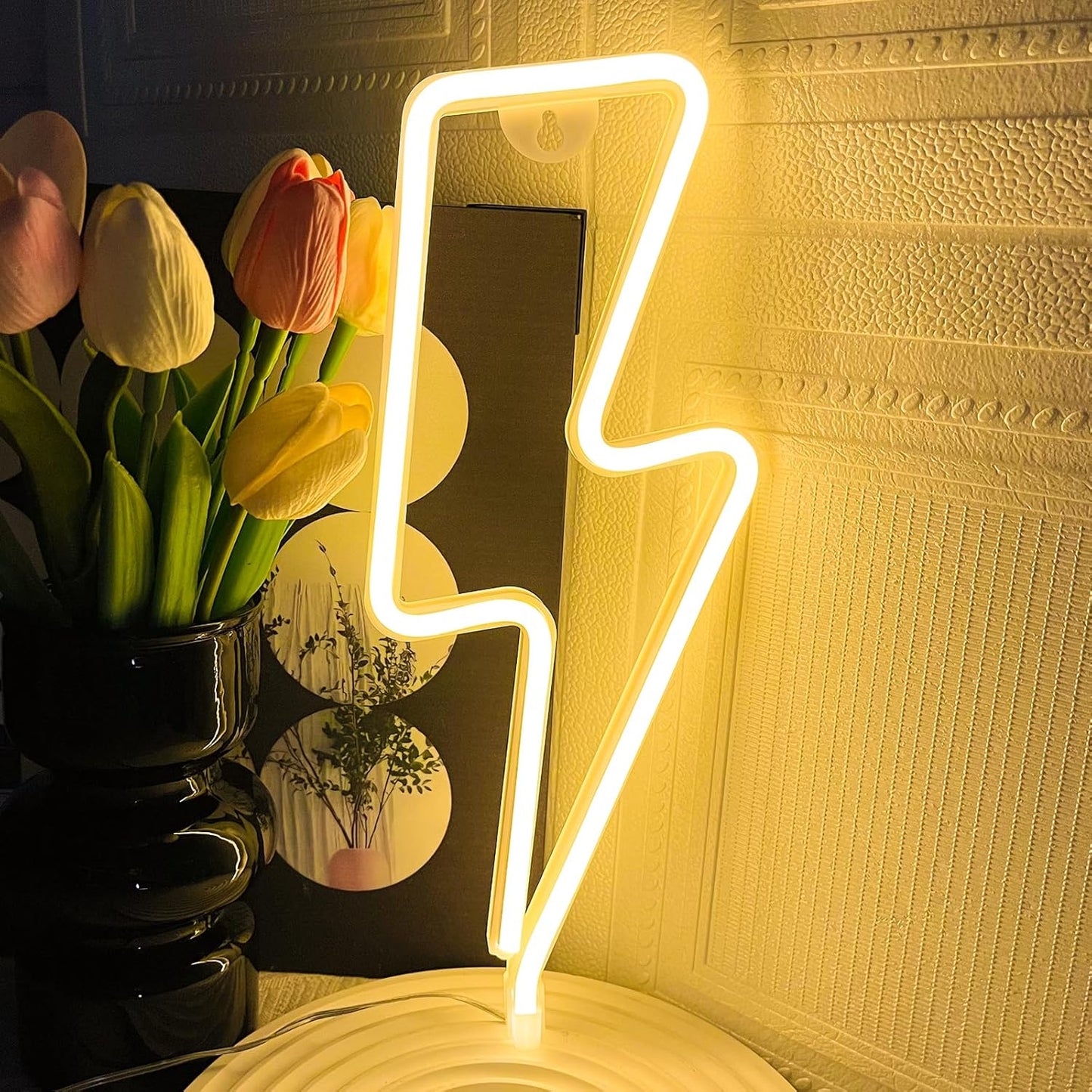 Battery or USB Powered Led Lightning Light Neon Sign / Yellow
