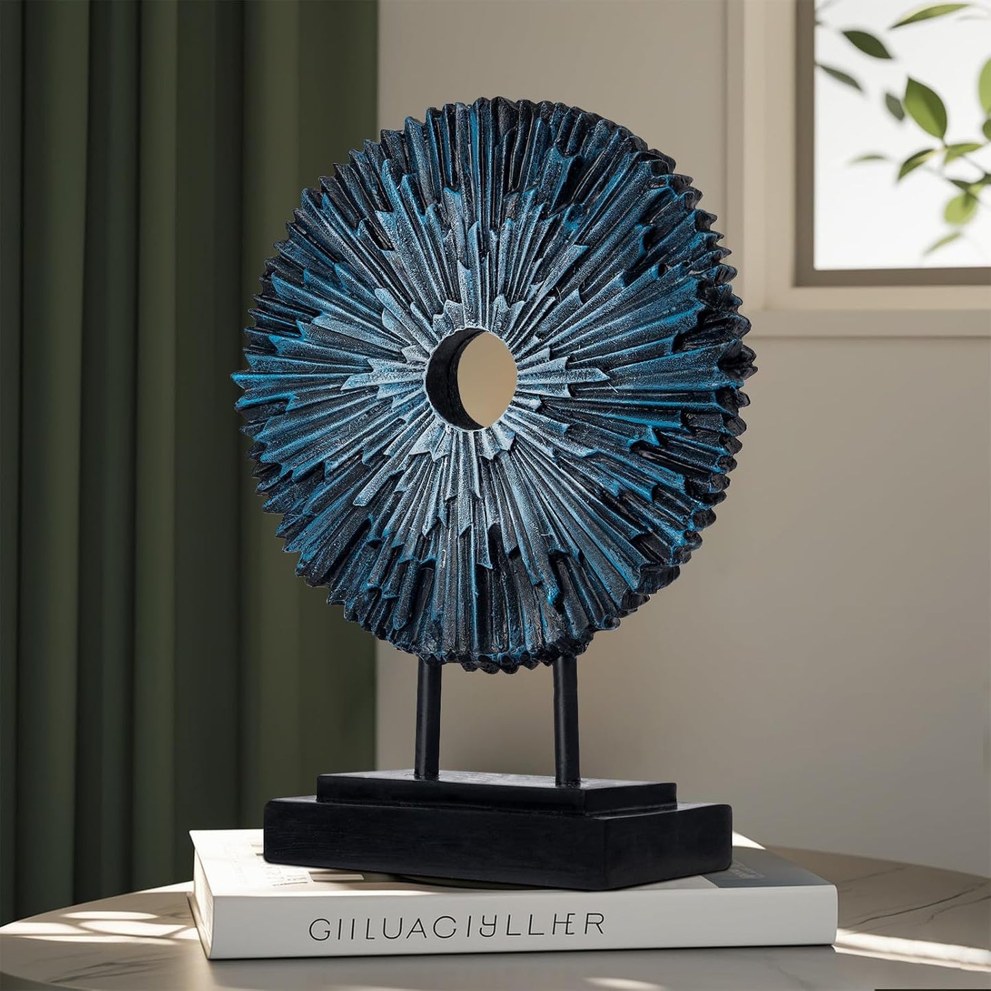 Round Statue HomeDecor Kitchen / Silver&blue
