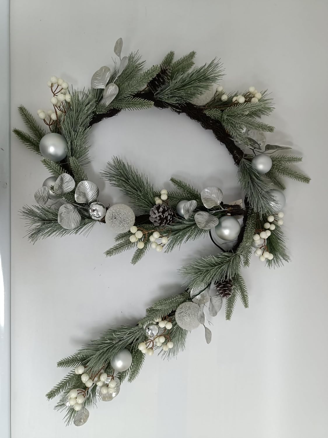 Valery Madelyn 6 Ft Pre-Lit Christmas Garland with Lights for Mantle, Lighted Outdoor Xmas Garland with Silvery White