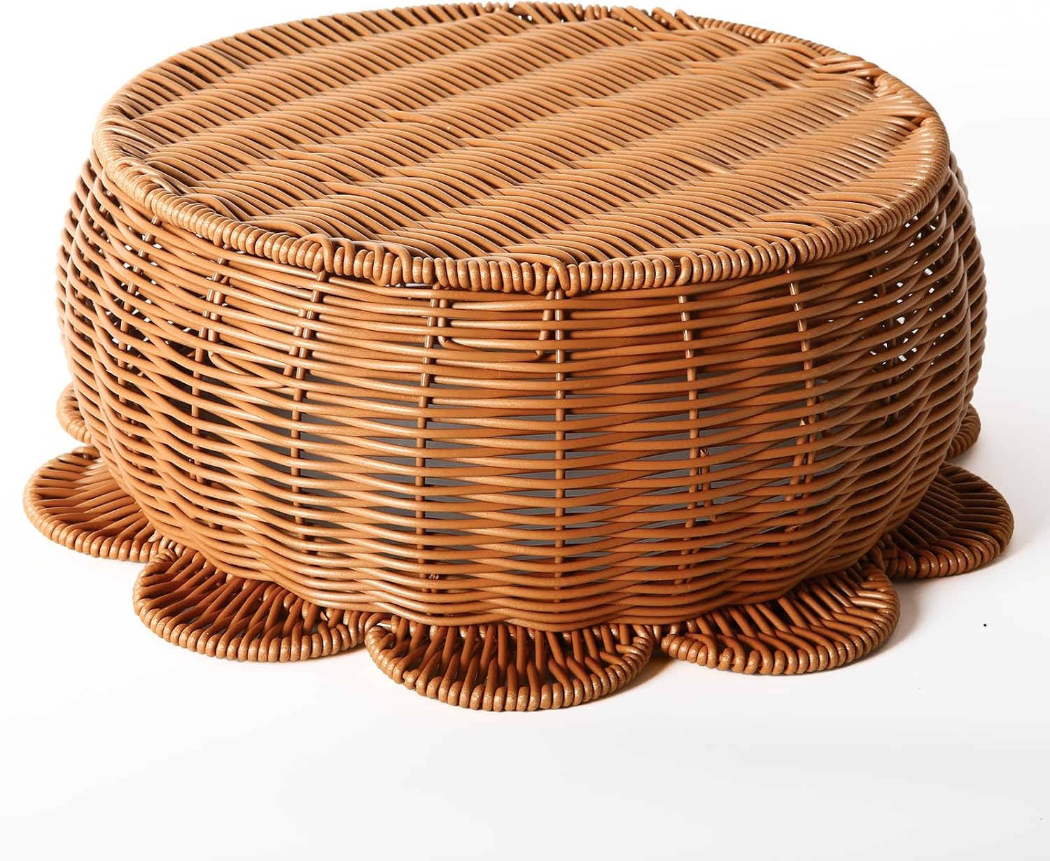 Scalloped basket / Round Wicker Basket / A