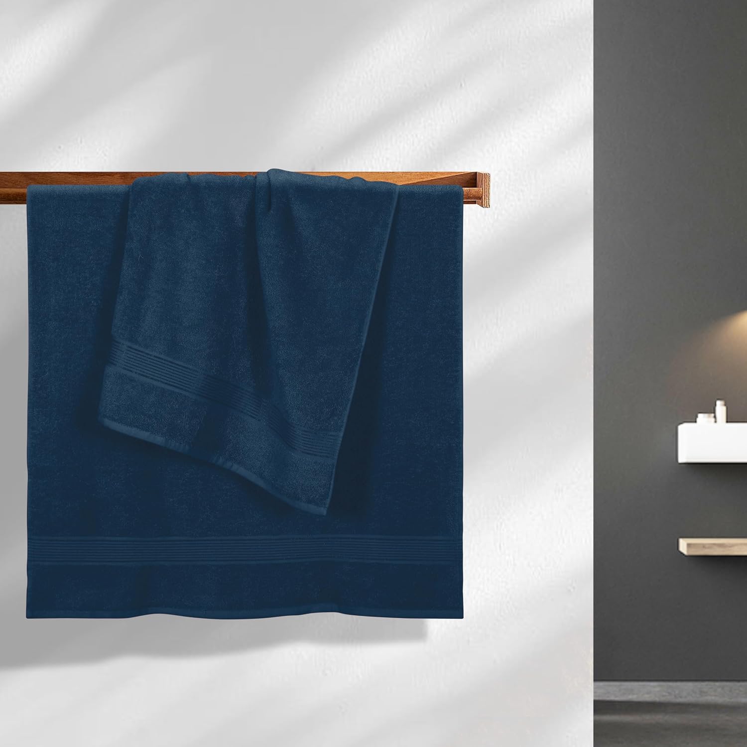 BELZZI Home Ultra Soft 4 Pack Oversized Bath Towel Set 27x54, Cotton Compact Bath Towels, Highly Absorbant Eco-Friendly
