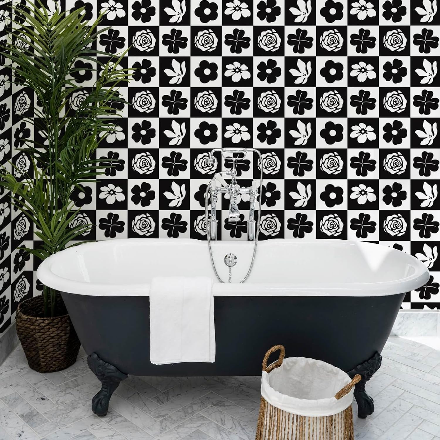 Black and White Wallpaper Peel and Stick Checkerboard Plaid Contact Paper / 17.3 x 196 / Black/white