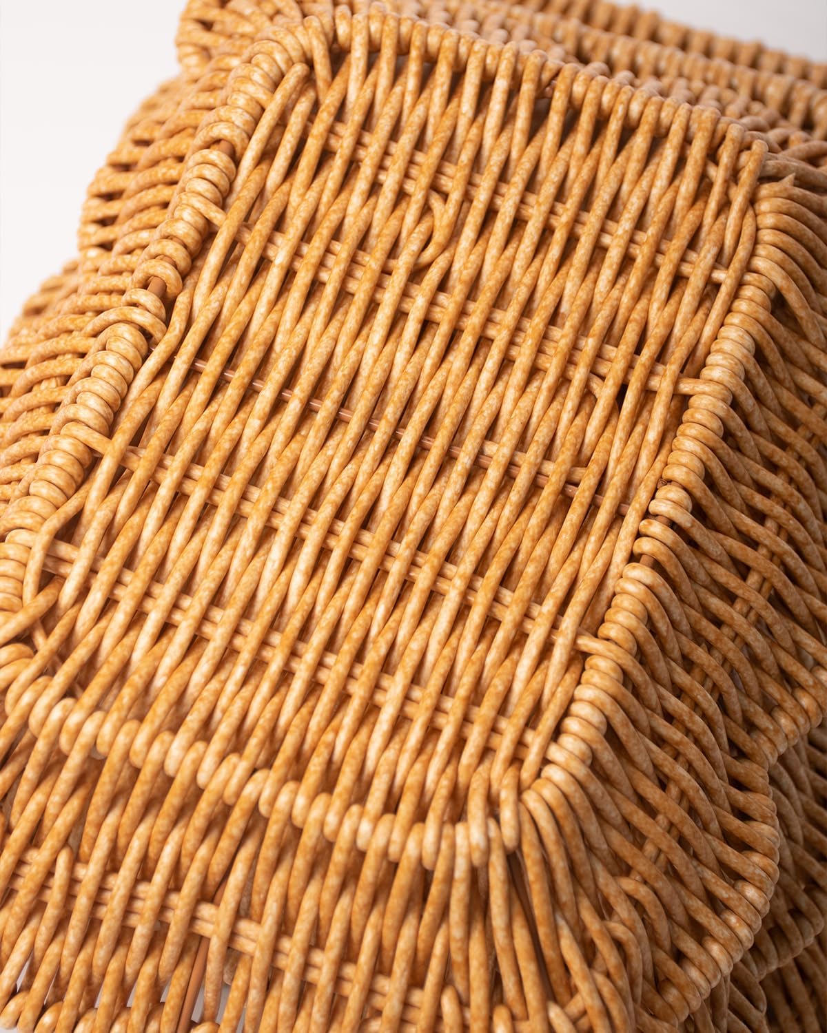 Woven Scalloped Storage Baskets / Set of 3