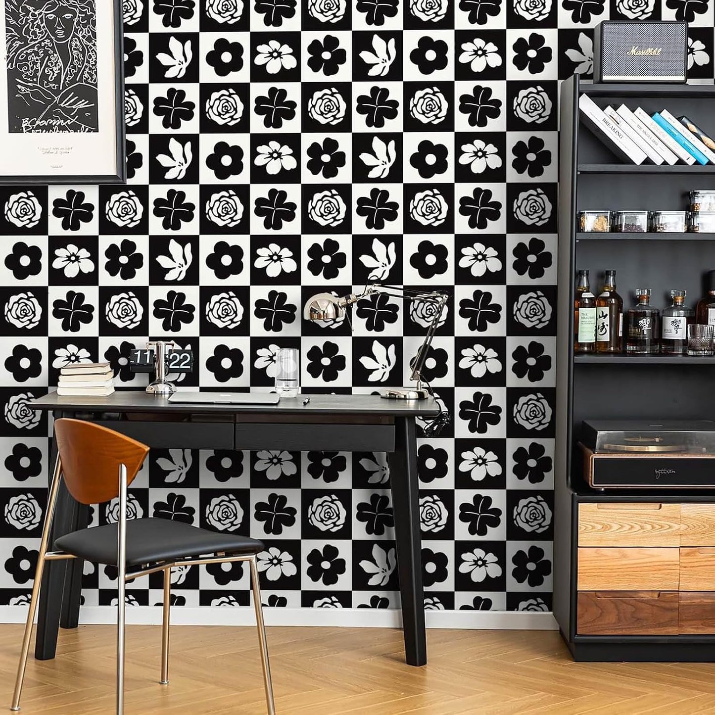 Black and White Wallpaper Peel and Stick Checkerboard Plaid Contact Paper / 17.3 x 196 / Black/white