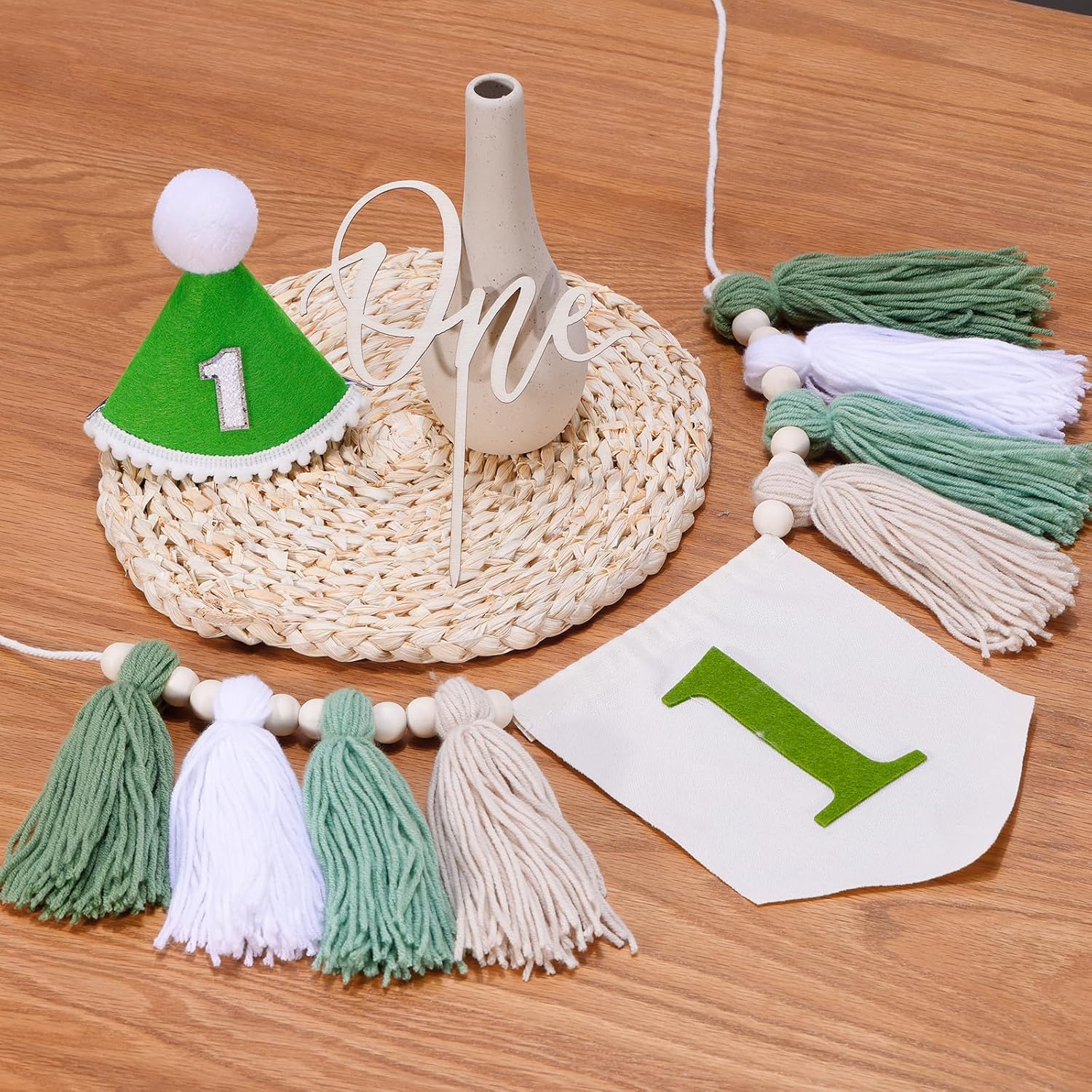 Wood Bead Tassel Garland Banner for Baby 1st Party / Green