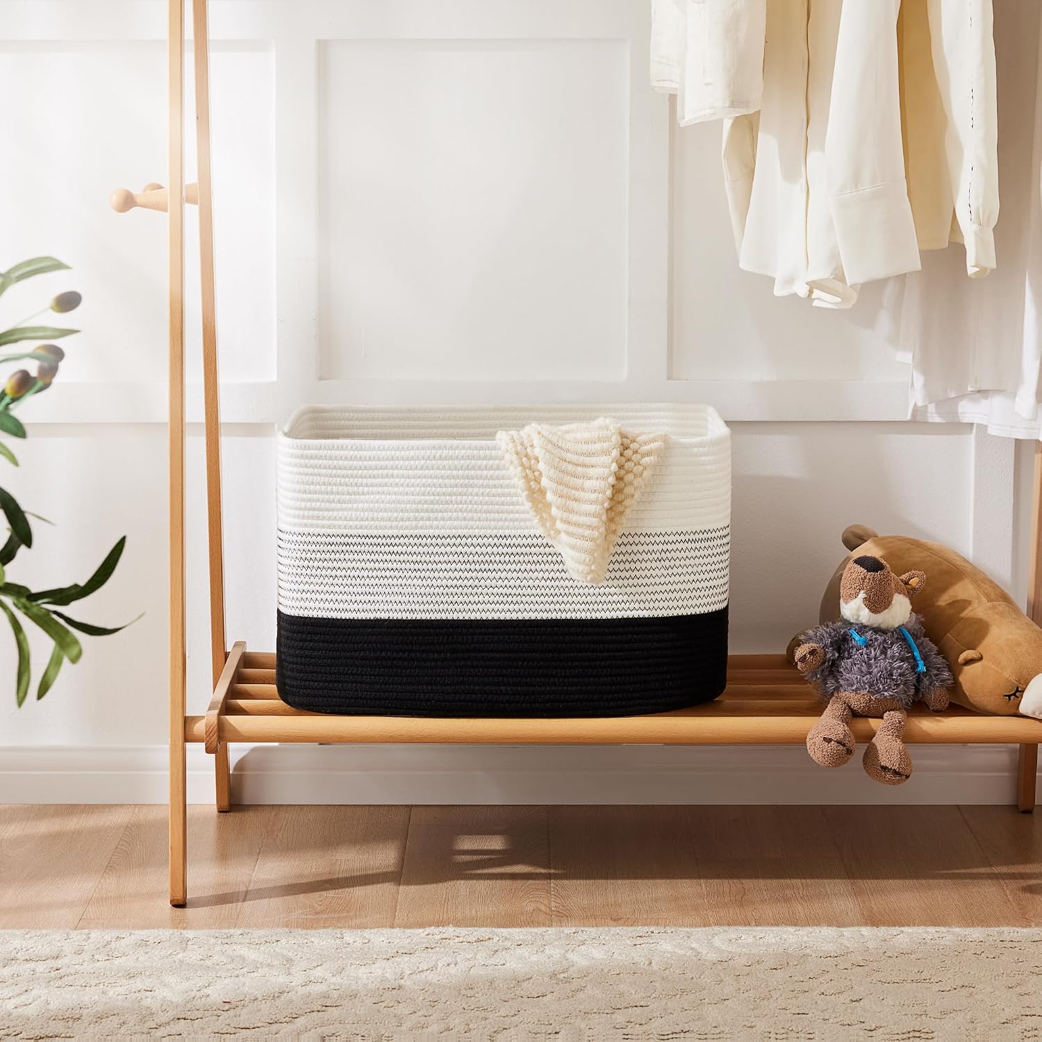 Rectangle Woven Baskets for Storage / Black / 65L