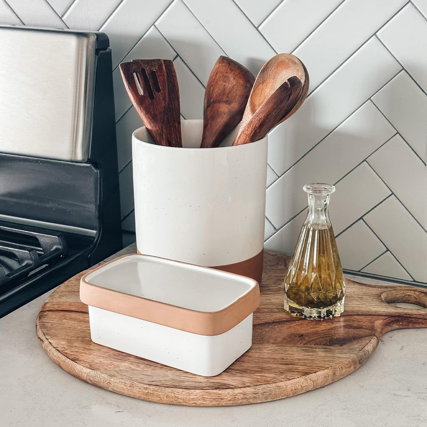 Covered Butter Crock Container to Leave on Countertop / Vanilla White