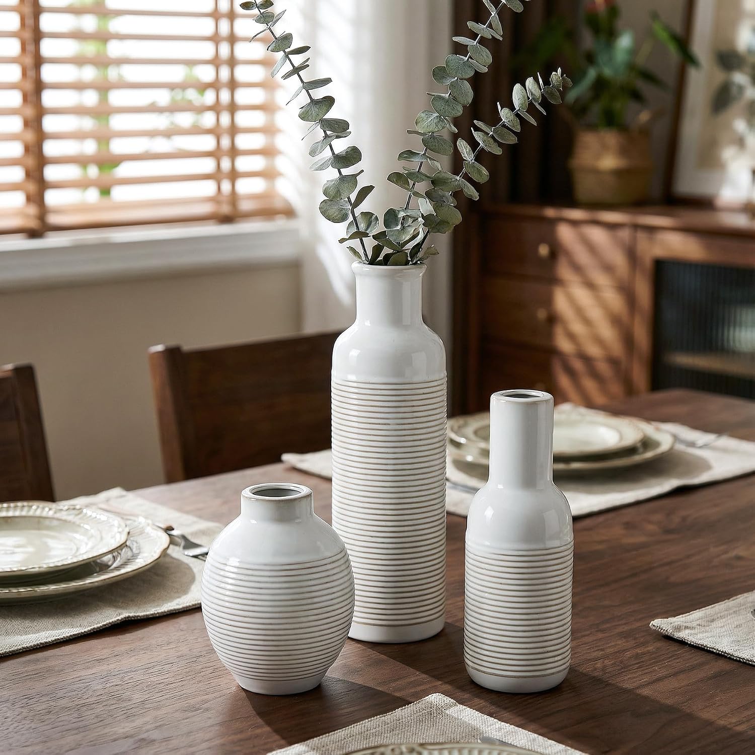 Rustic Farmhouse Vase / White / Set of 3