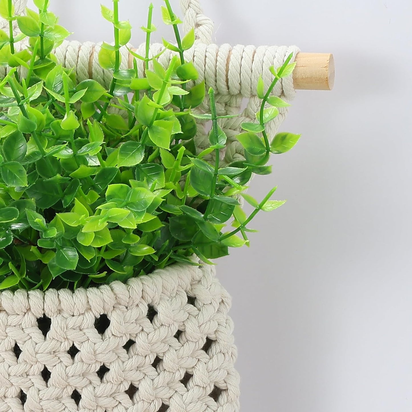 Macrame Plant Hanger / White