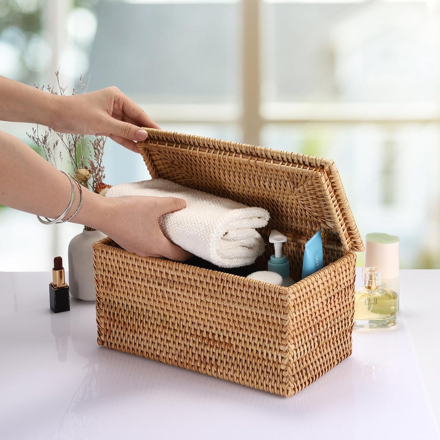 Rattan Basket Box / 11.8"L x 6.2"W x 6.1"H / Natural Color