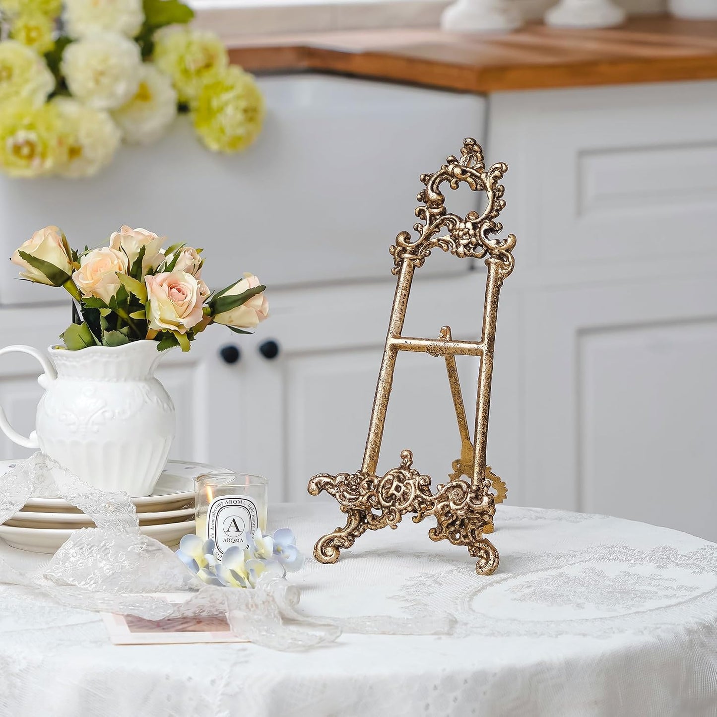 Vintage Cookbook Stand / Small Ornate Easel Fleur De Lis Stand