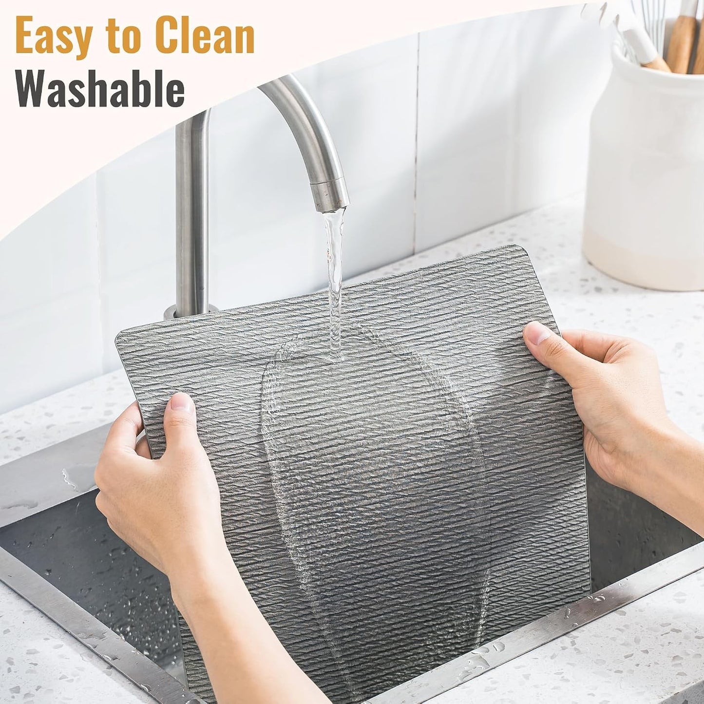 Jovono Faux Leather Placemats Set of 8, Waterproof Washable Table Mats, Easy-Clean Heat Resistant Kitchen Vinyl Place