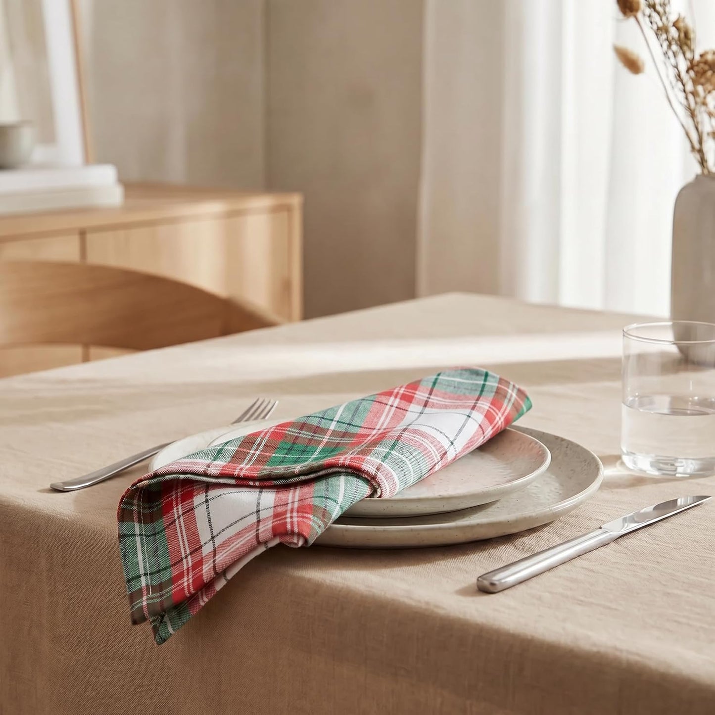 Urban Villa Cloth Napkins Cotton 20x20 (Set of 12) Christ Check