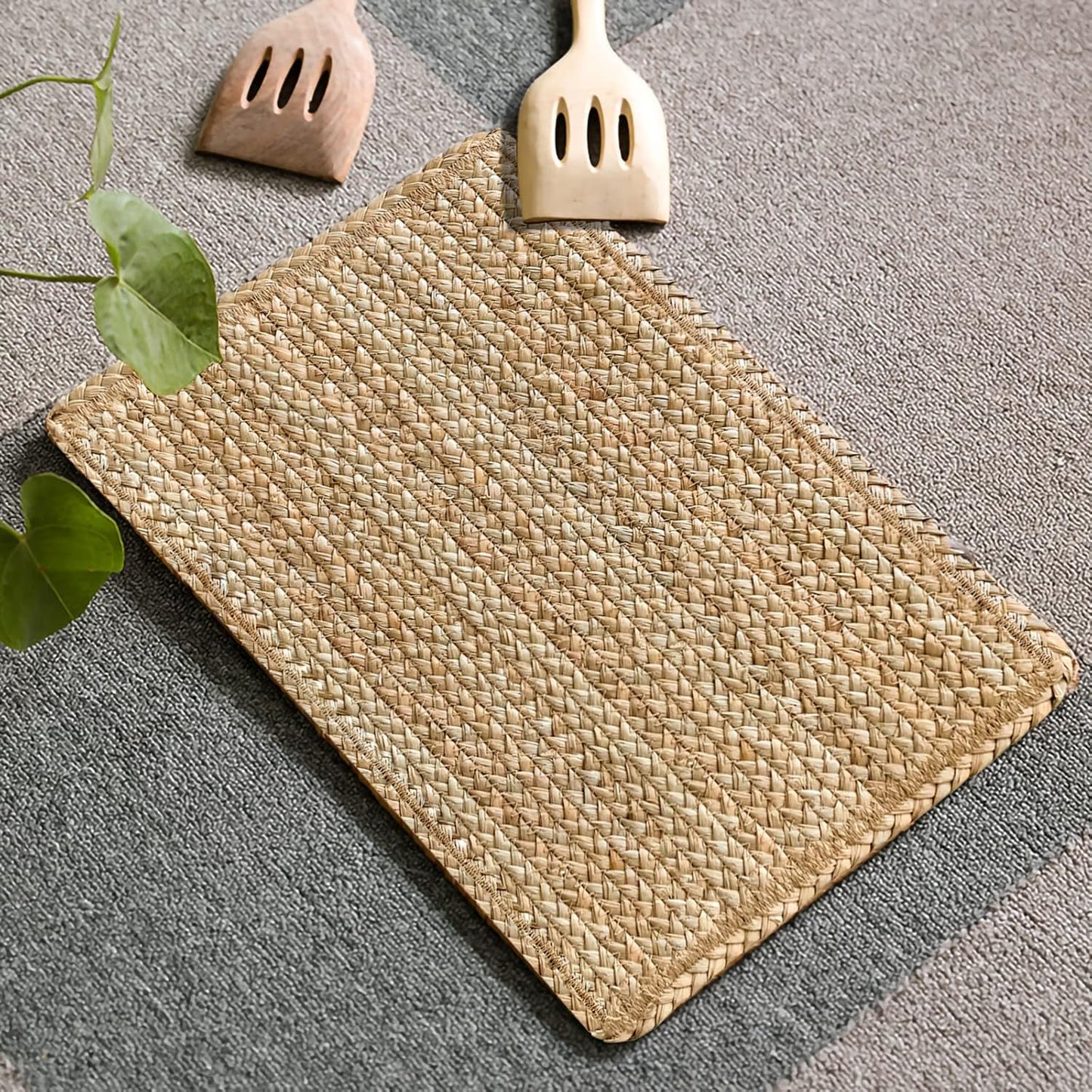 Woven Placemats Set of 6 Rattan Placemats Rectangle Natural Placemats Wicker Heavy Braided Straw Placemat Farmhouse