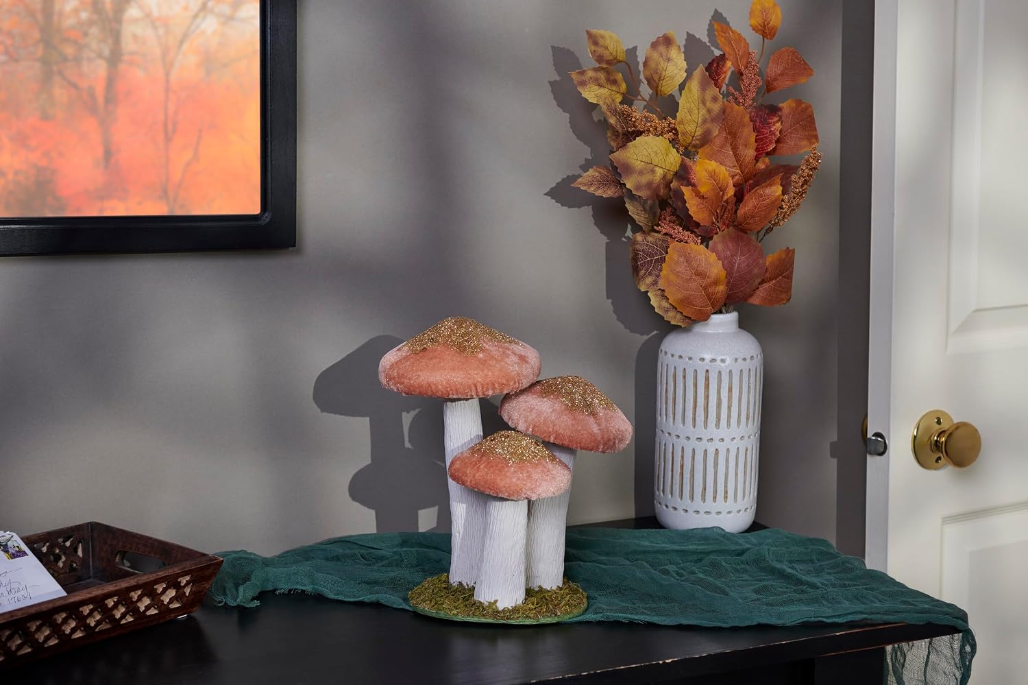 foam mushrooms uniquely detailed/velvet glitter accents/natural foliage / Pink
