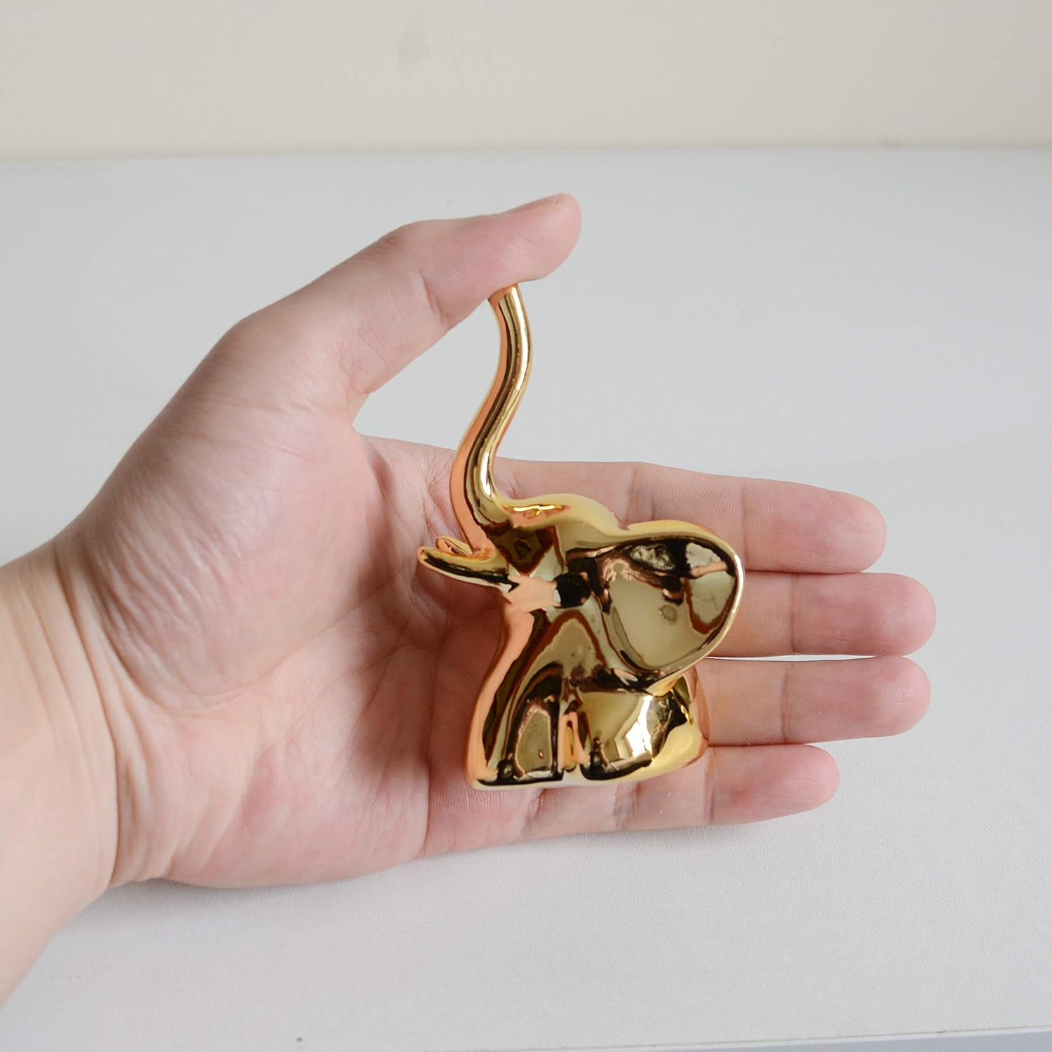 Home Decor Elephant Statues / Gold