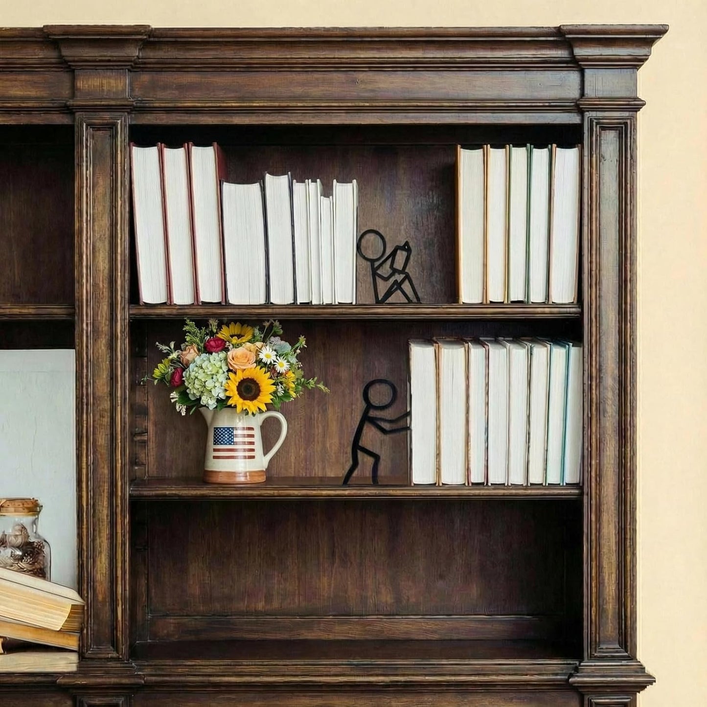 Bookends Decorative Metal Unique Cool Home Desk Bookend Funny Books / Sitting Little Figure Design