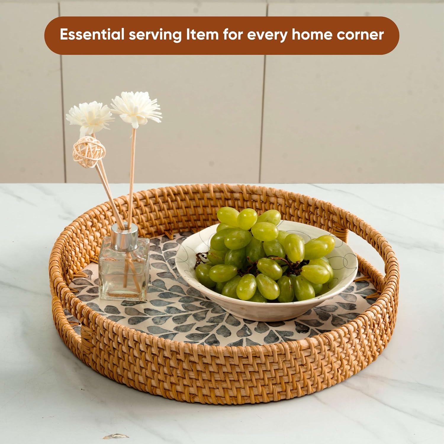 Round Rattan Tray / White- Black Leaves