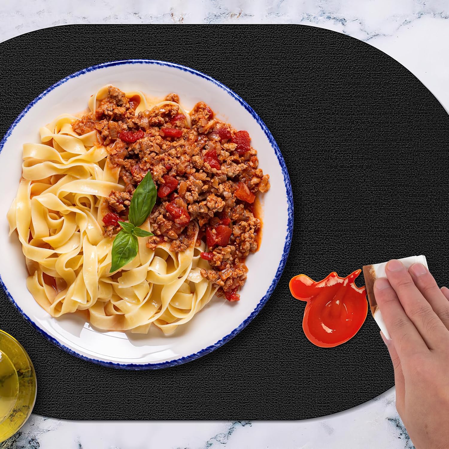 Placemats for Dining Table Set of 4 Non-Slip, Heat Resistant Leather Placemat Double Layer, Waterproof Table Mats Easy