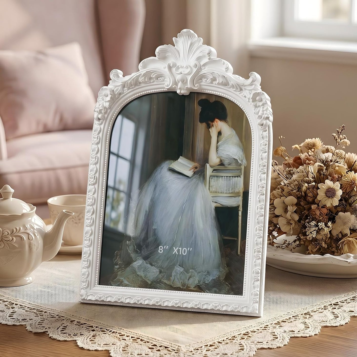 Vintage Ornate Resin Photo Frame / White Arch / 8 x 10