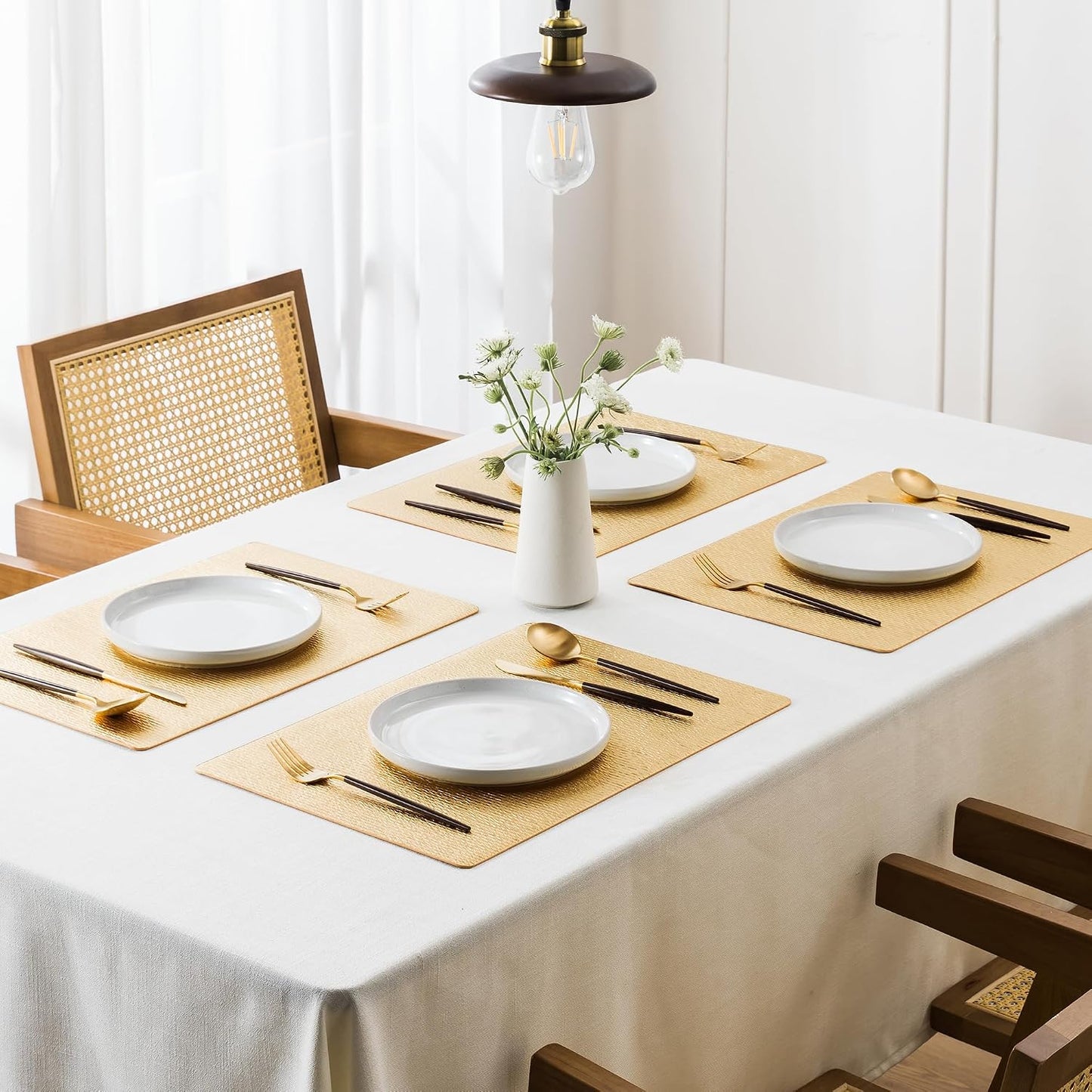 Jovono Faux Leather Placemats Set of 8, Waterproof Washable Table Mats, Easy-Clean Heat Resistant Kitchen Vinyl Place