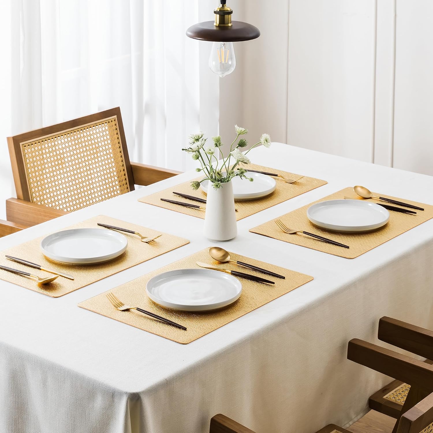 Jovono Faux Leather Placemats Set of 8, Waterproof Washable Table Mats, Easy-Clean Heat Resistant Kitchen Vinyl Place
