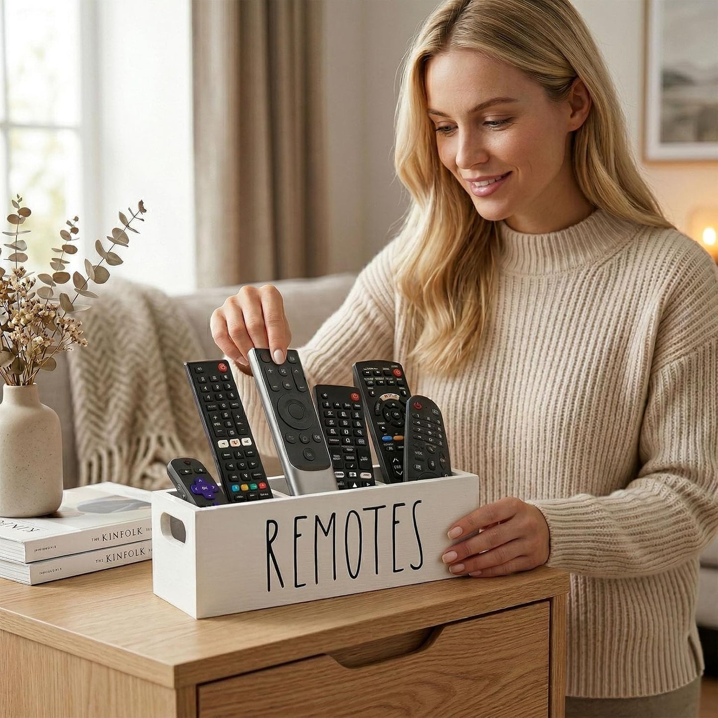 Remote Control Holder / White