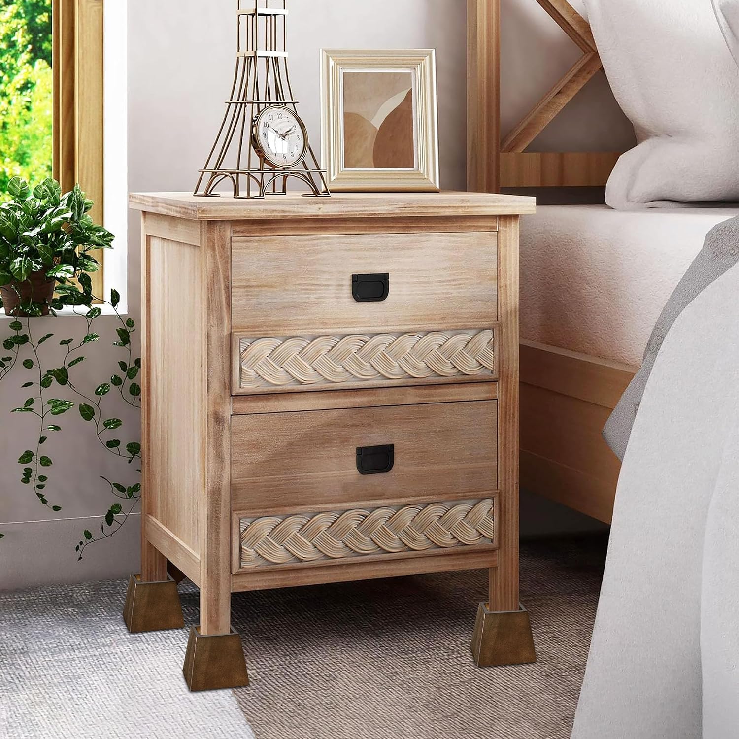 Wood Bed Risers (3 inch Pyramid)