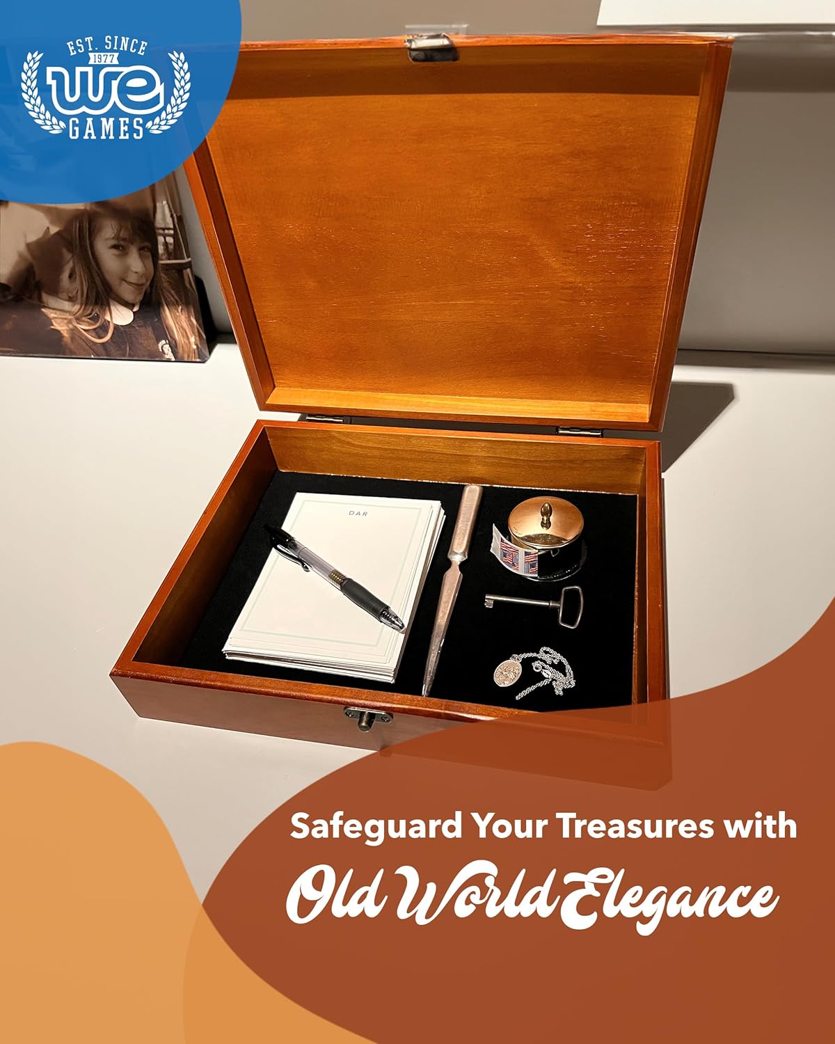Light / Old World Wooden Box / Redwood