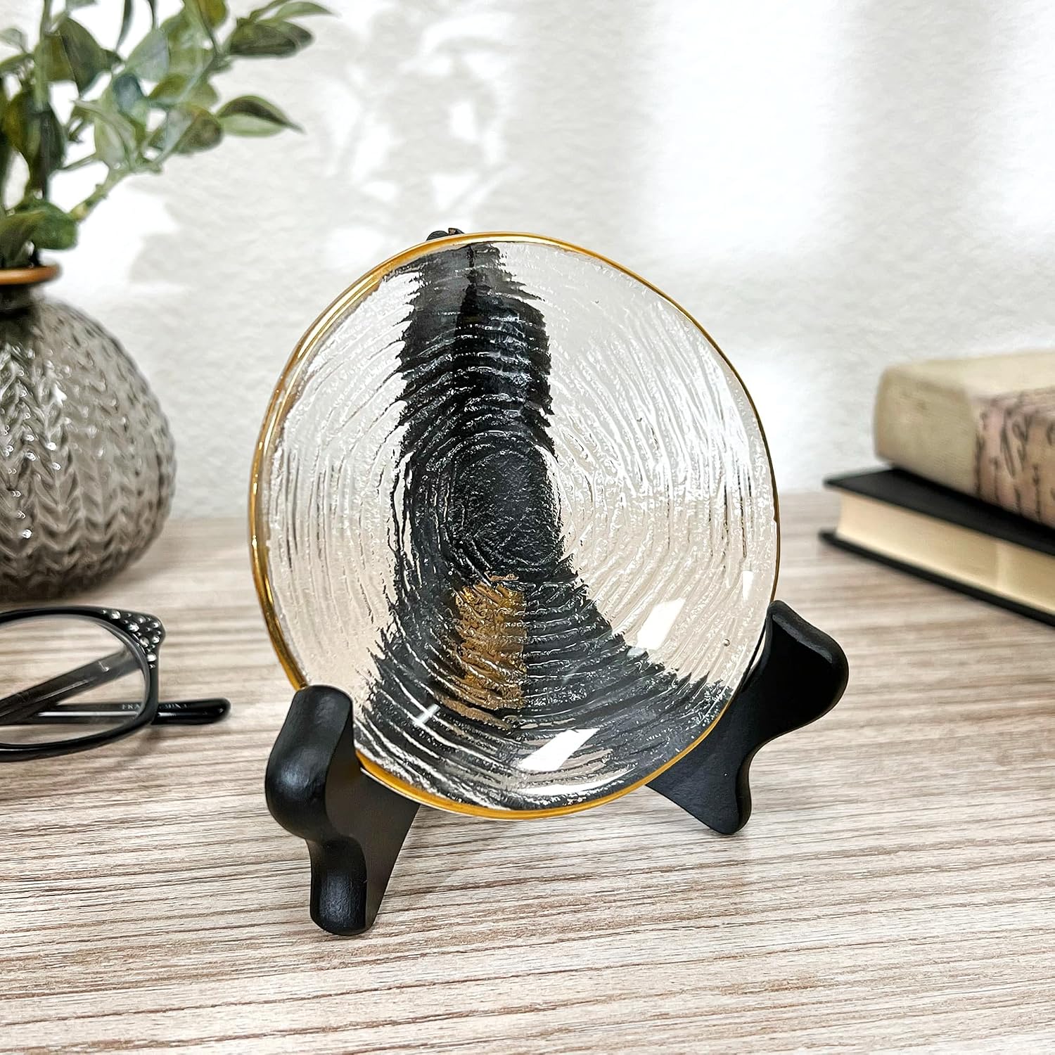 Hinged MDF Wood Plate Stand / Black