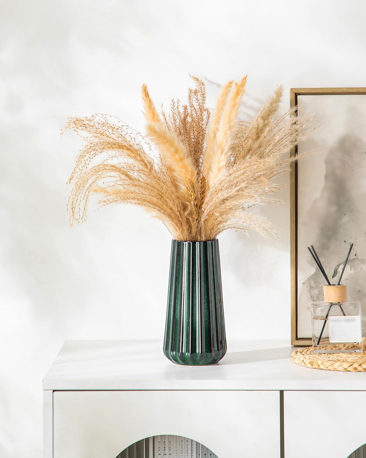 Ceramic Vase / Modern Ribbed Glossy Decorative Vase / Green / 7.8 Inch