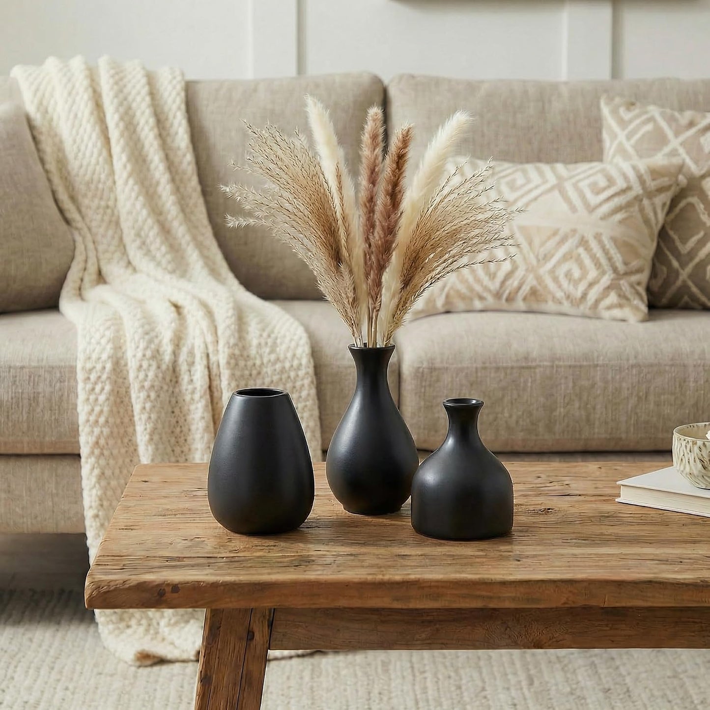 Small Ceramic Vase / Black - 11-piece Set / Set of 11