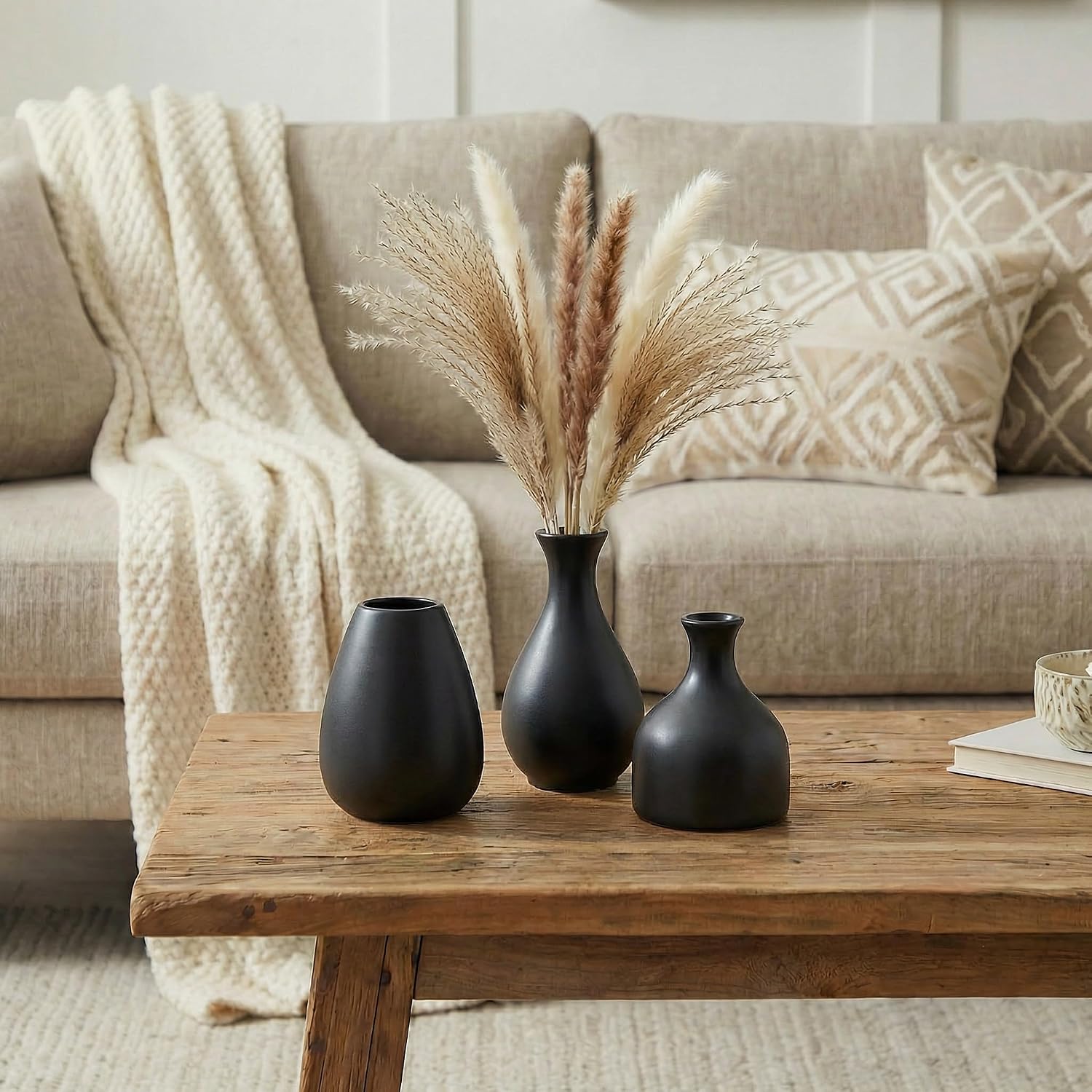 Small Ceramic Vase / Black - 11-piece Set / Set of 11