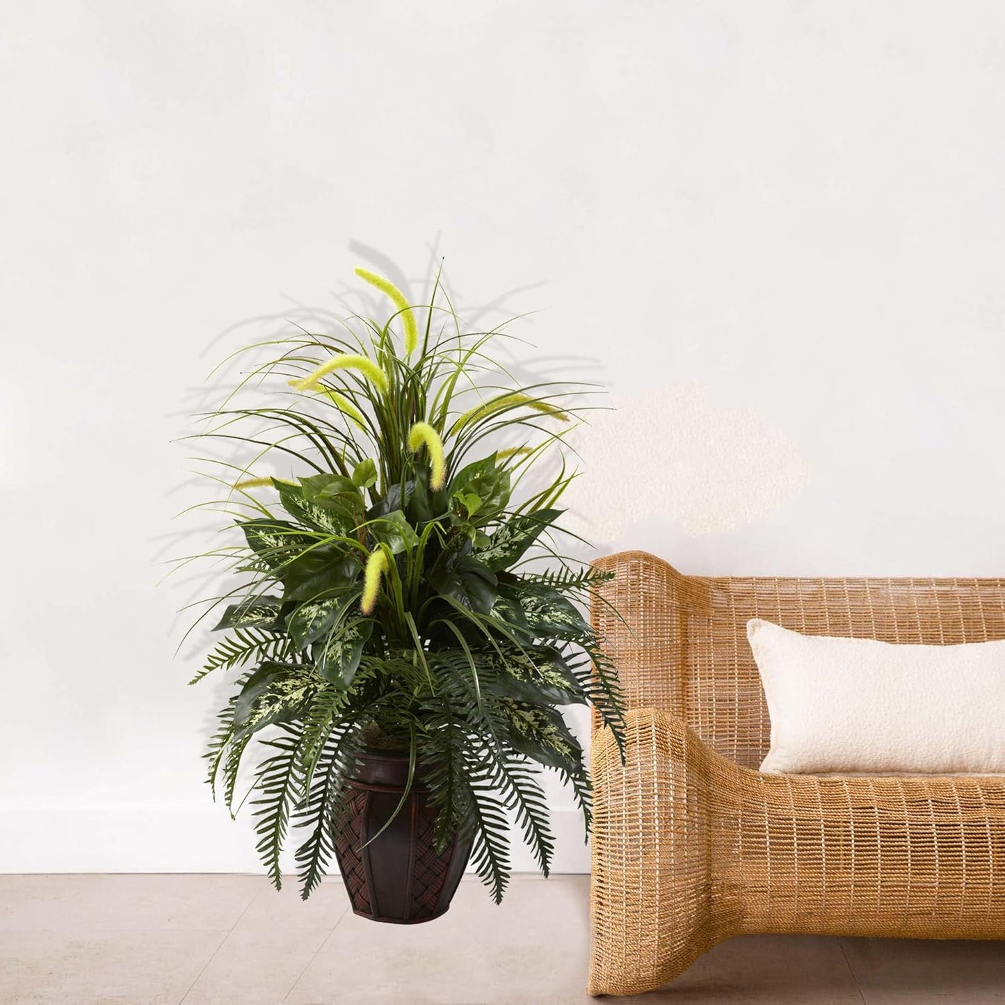 Planter / 6727 . Mixed Greens & Cattails / Green / 26 x 26 x 36