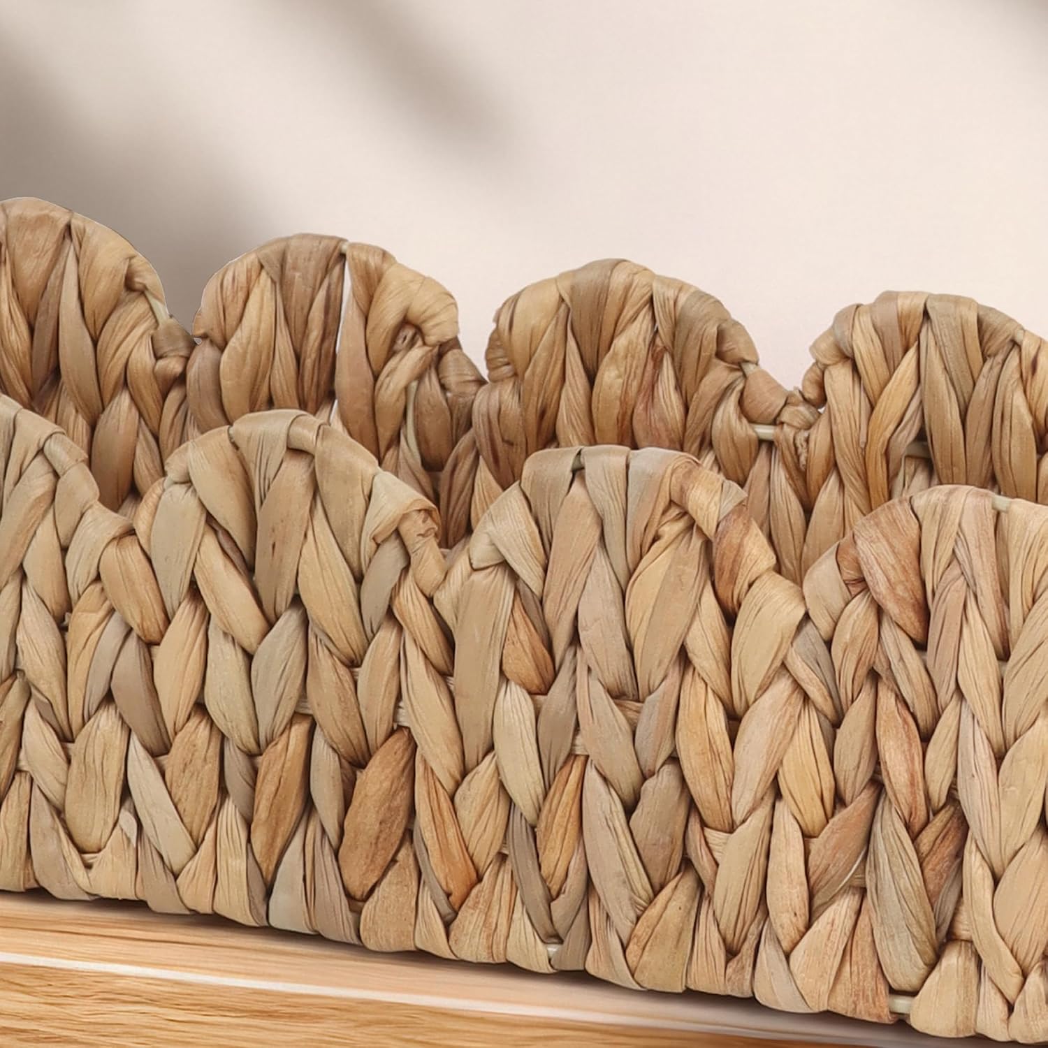 Wicker Scalloped Storage Basket Boho Bathroom Decor Baskets / Natural / 15.7"D x 6.6"W x 4.3"H