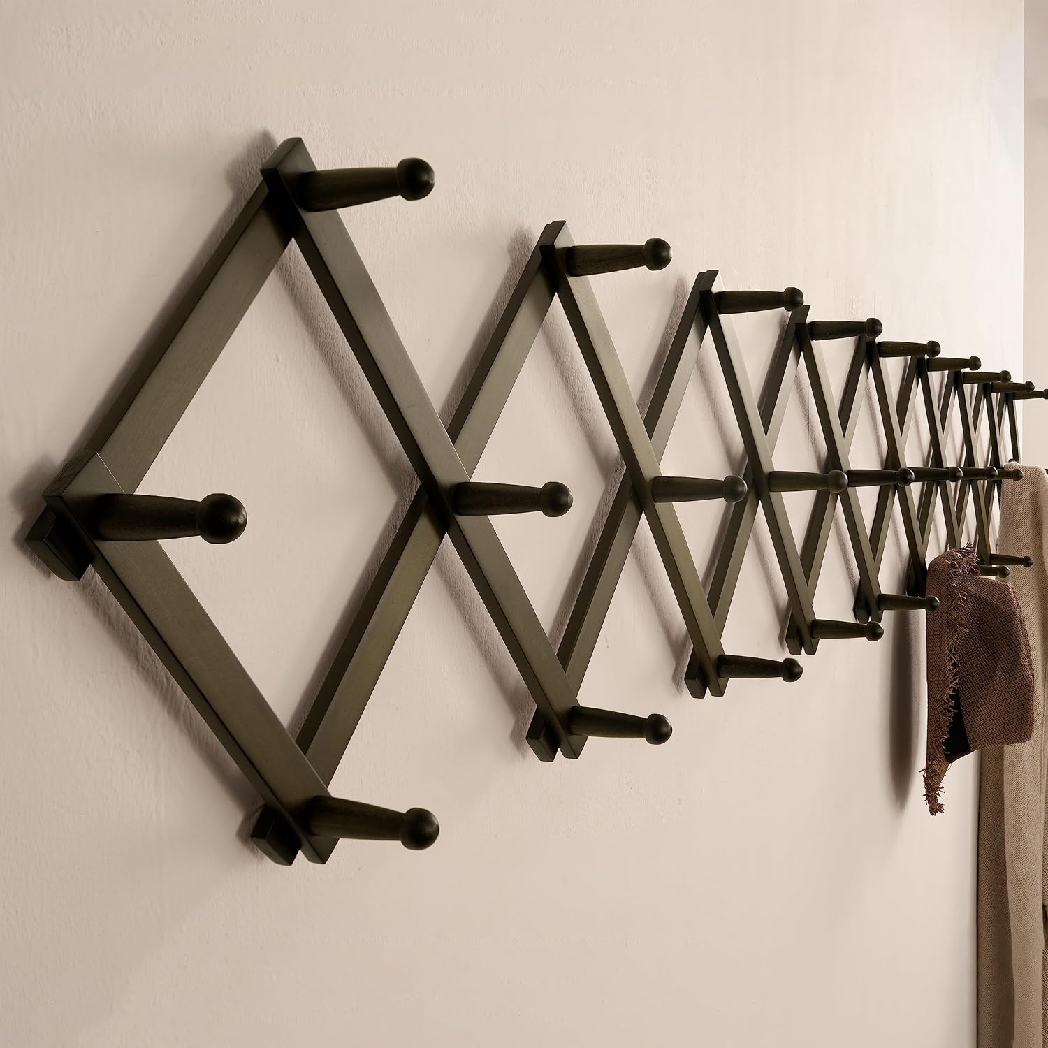 SKOLOO Accordion Wall Hanger with 28 Hooks, Modern Expandable Coat Rack Hat Rack for Wall, Solid Wooden, Dark Walnut