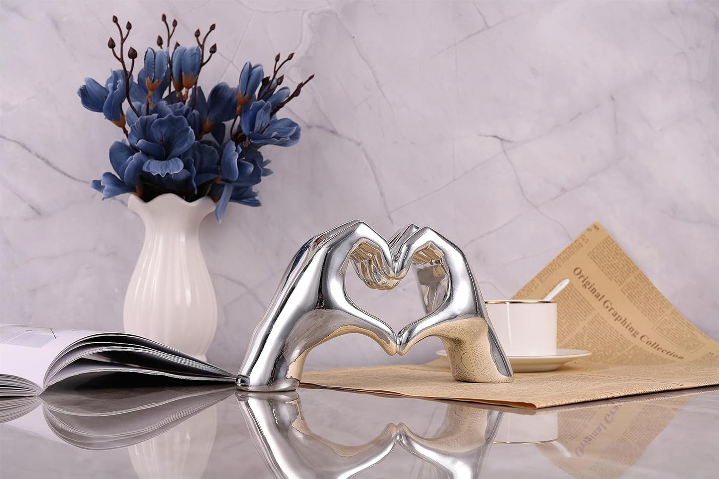 Love Centerpieces Aesthetic Statue and Sculpture Living Room Bedroom Bookshelf Coffe / Shiny Silver