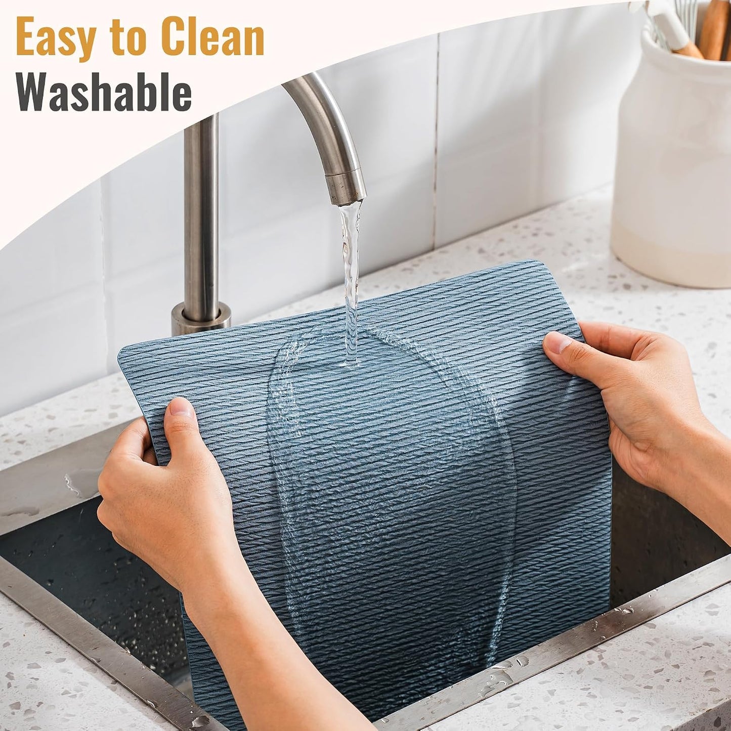 Jovono Faux Leather Placemats Set of 8, Waterproof Washable Table Mats, Easy-Clean Heat Resistant Kitchen Vinyl Place